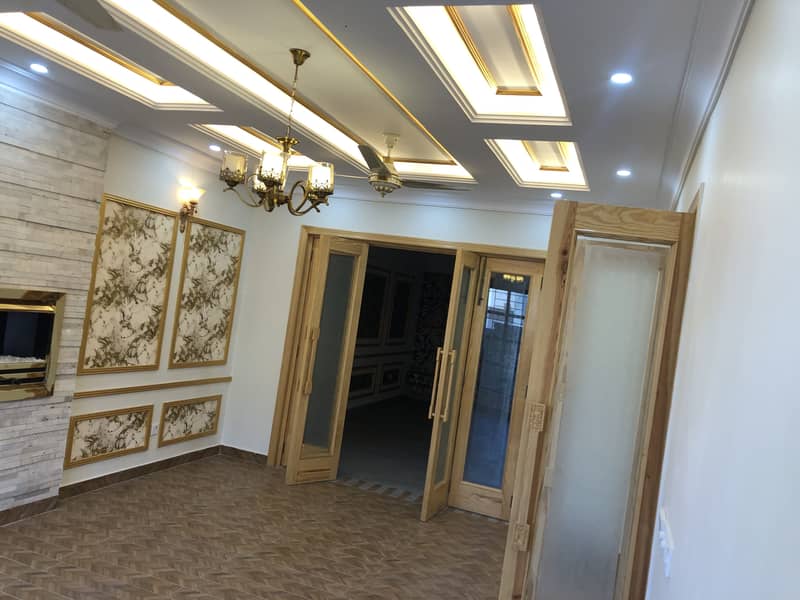 Very Elegant Brand new 10 marla House for sale in paragon society near to mosque and park 13