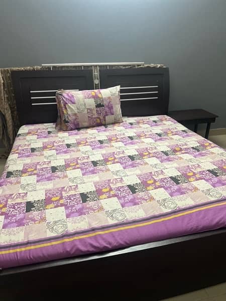 Selling Good Condition King Size Bed 1