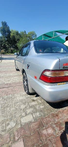 Toyota Corolla SE 1995 3