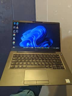Dell core i5 8th Touch screen, Face Unlock, smart laptop for sale!!