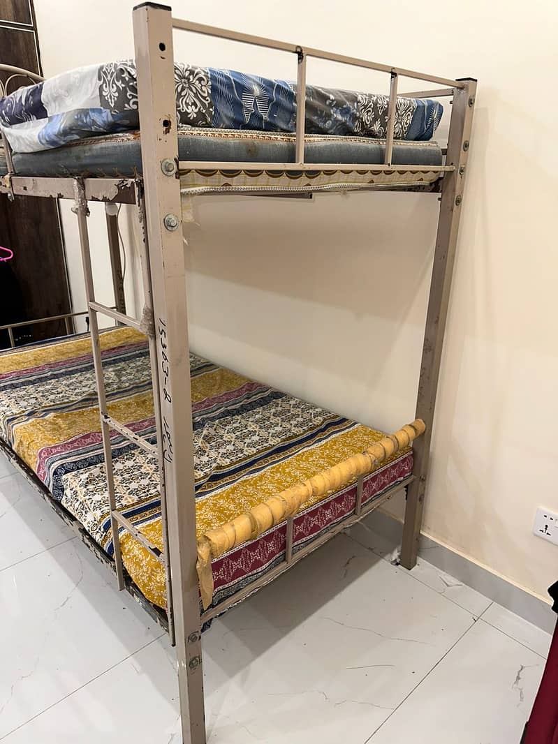 Bunk Bed for two individuals 2