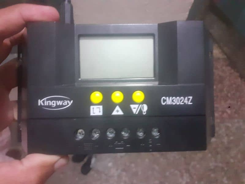 solar charge controller 30A 0