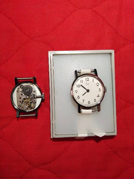 For Sale
#kyewatch
Unused #wristwatch women simple design dial Ray, 4