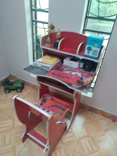 study table for kids