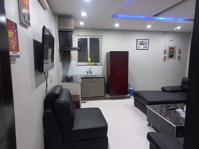 One badroom apartment available for rent daily basis in Bahria town 4
