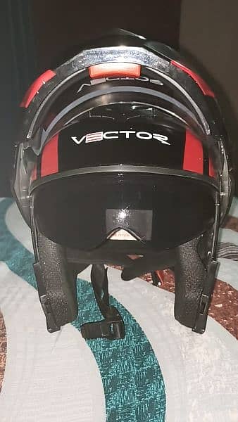 vector Helmet 4