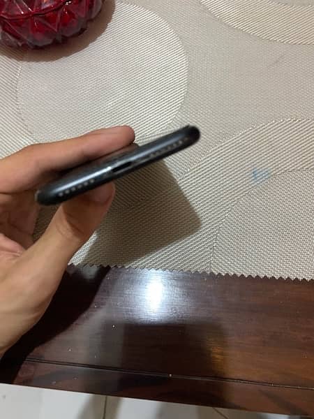 iPhone 7 colour black 1