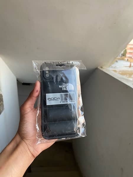 iPhone X 64gb Pta Approved with Box & Accessories 11