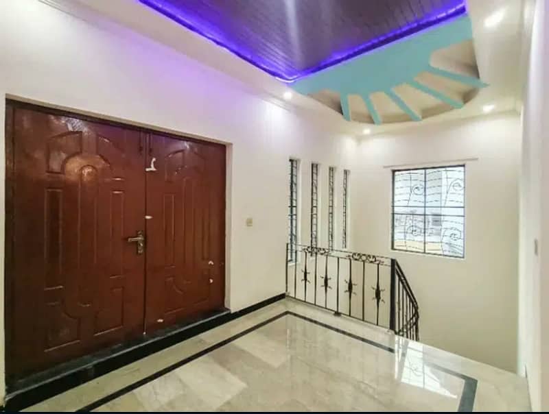 10 Marla Double Unit House For Rent In Punjab Coop Housing Society Lhr 2