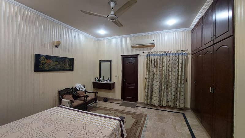 10 Marla Upper Portion For Rent In Punjab Coop Housing Society, Lahore 2