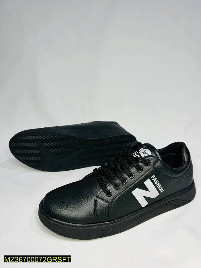 Black New Comfortable Sneakers 1