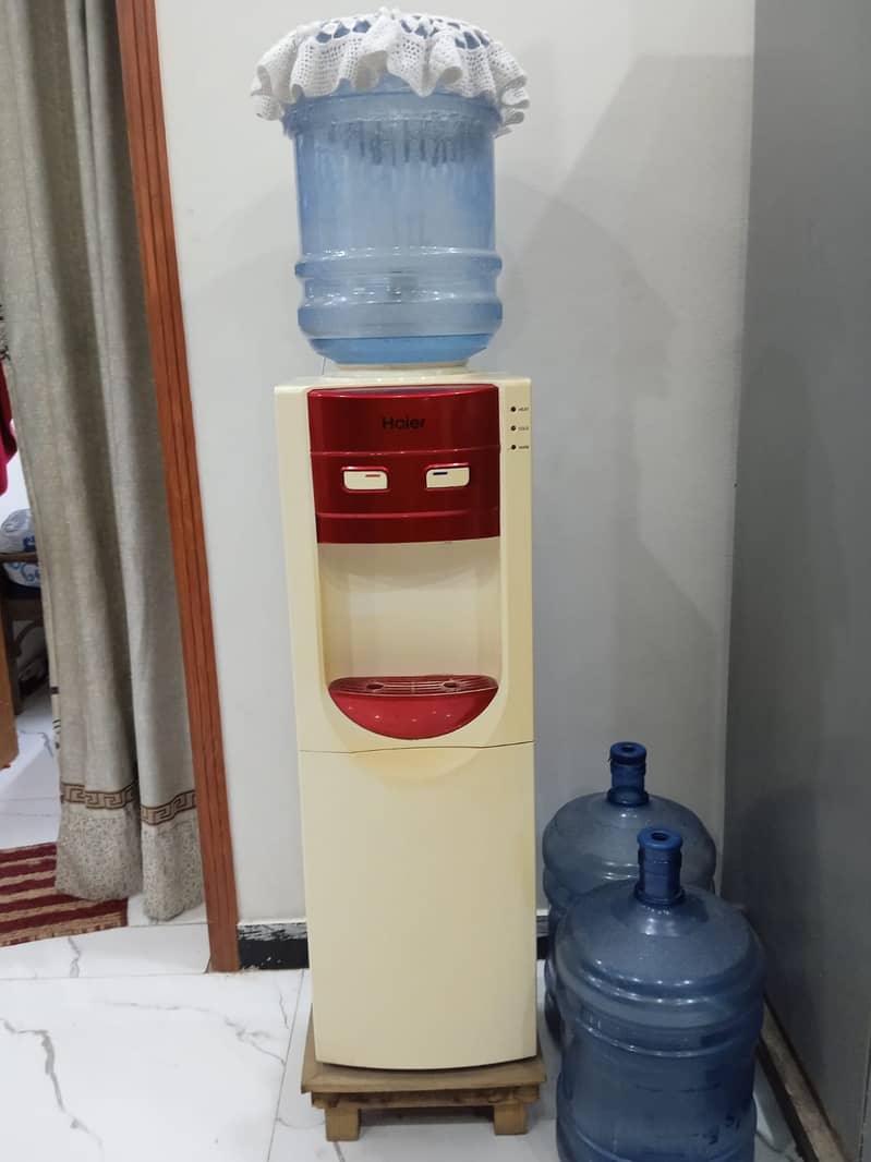Water Dispenser Haier hwd-31931 1