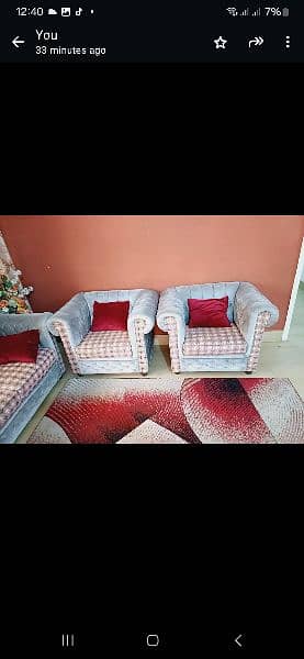 5 seater sofa set just 6 month used urgent sale 1