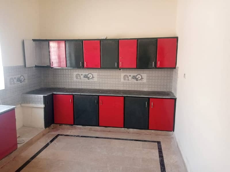 1 Kanal Independent Single Story House For Rent In IEP Engeener Town Lahore 4