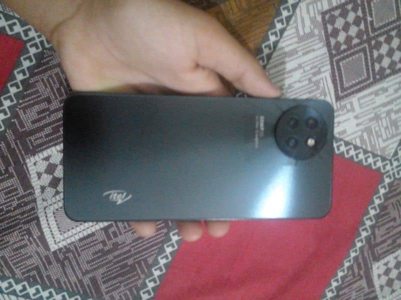 itel s23 8+8/128 new All accecries available 4