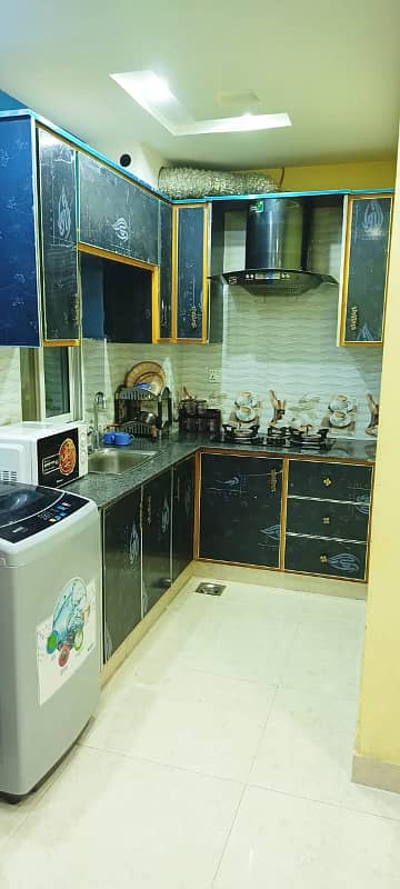 One badroom apartment available for rent daily basis in Bahria town 7