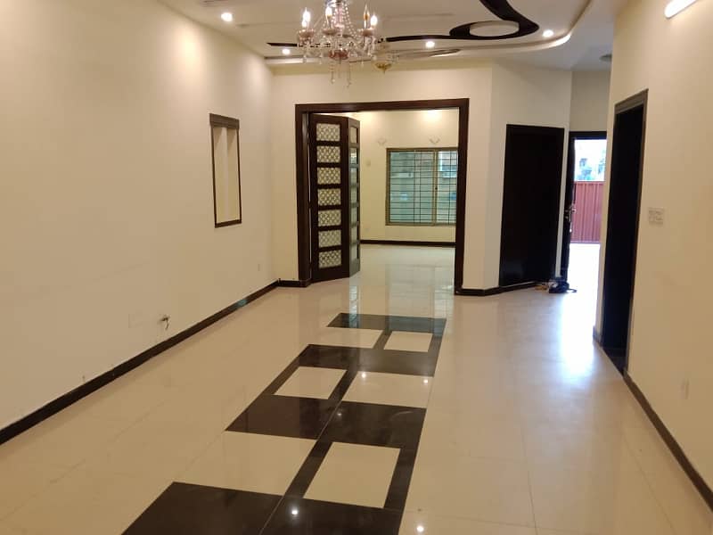 10 Marla upper portion available for rent in phase 5 bahria town Rawalpindi 0