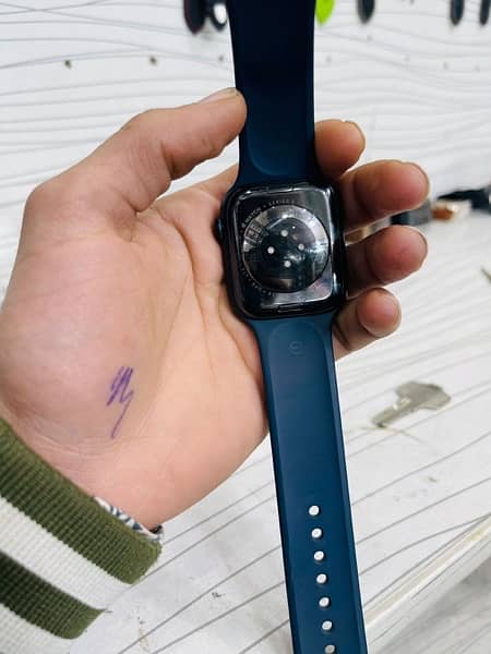 apple watch series 8 2