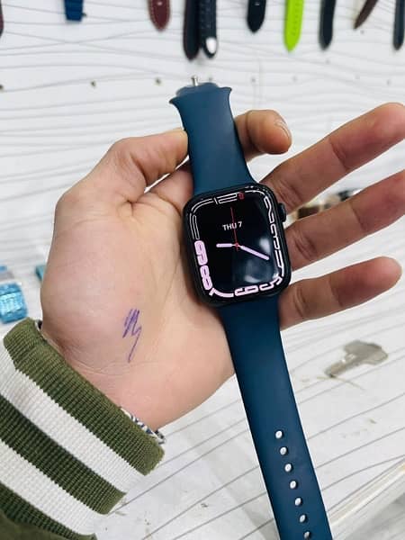 apple watch series 8 3