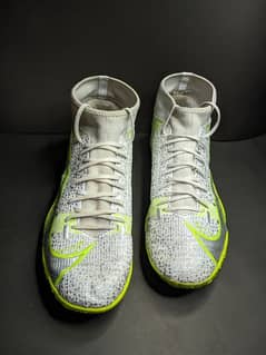 nike football/futsal shoes