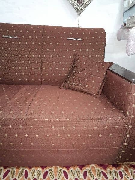 5 seetar sofa set bilkul new condition urgent sale 6