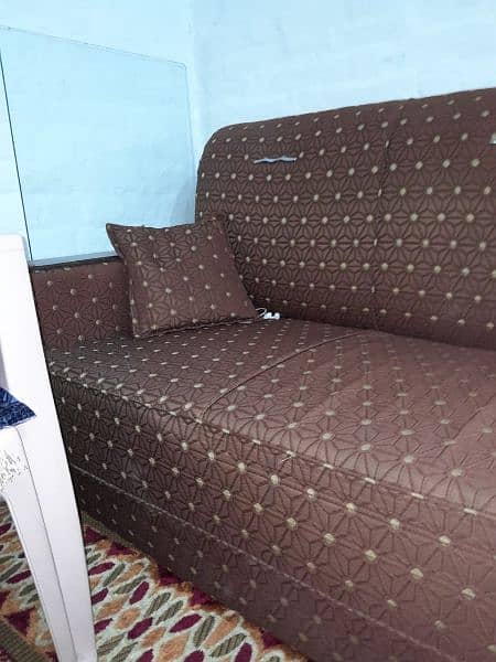 5 seetar sofa set bilkul new condition urgent sale 8