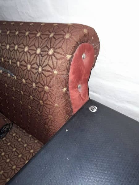 5 seetar sofa set bilkul new condition urgent sale 10