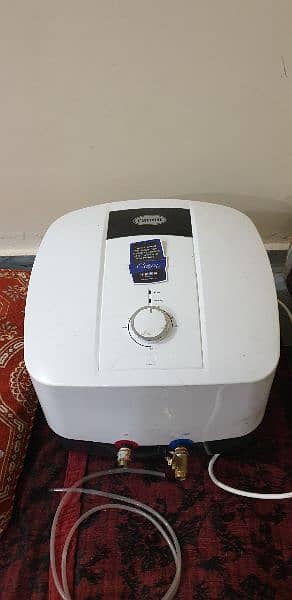 electric gyeser like new for sale canon 0