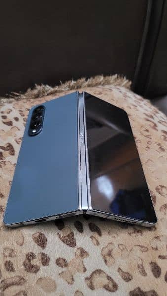 Samsung galaxy Z fold 4 official PTA approved 512gb inner screen broke 2