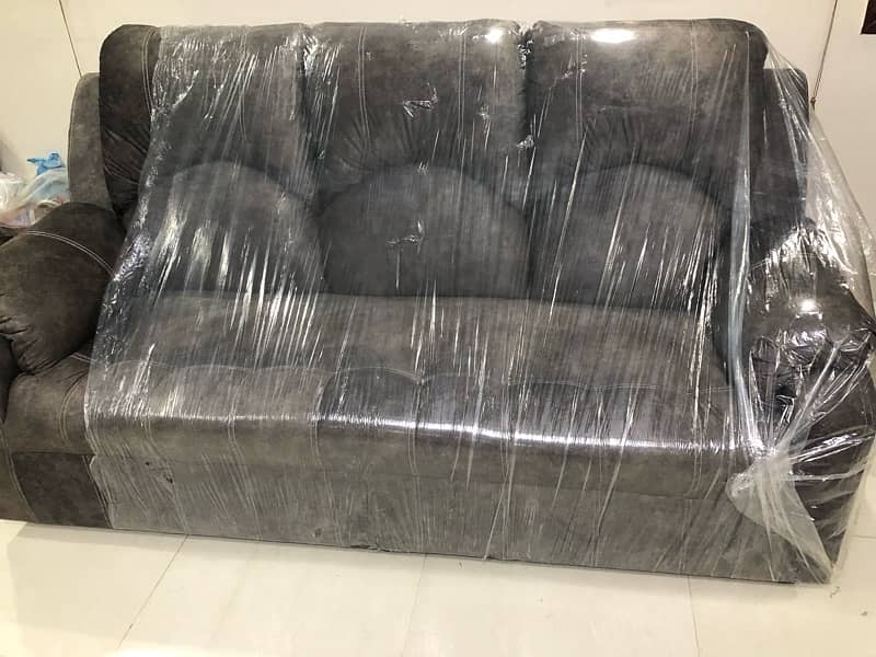 3 seater relaxer sofa with pure wooden work brand new 1