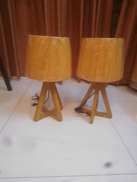 Table lamps & floor lamps 8