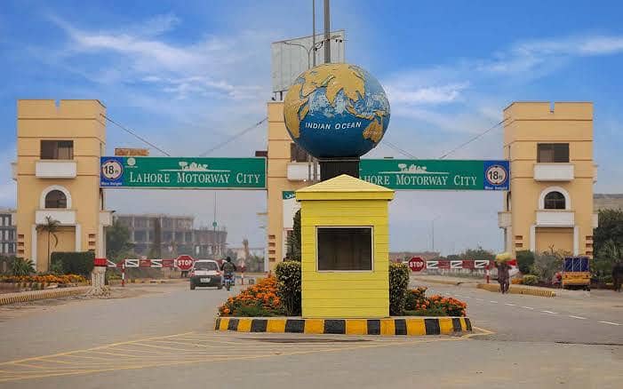 7 Marla Plot in Lahore Motorway City On Easy Installment 0
