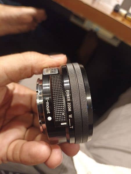 Sony 16-50 lens
10/10 condition
No open
No repair
No any fault 3