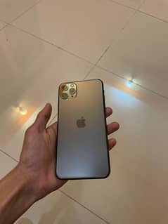 iphone 11 pro max waterpack factory all okay. . .