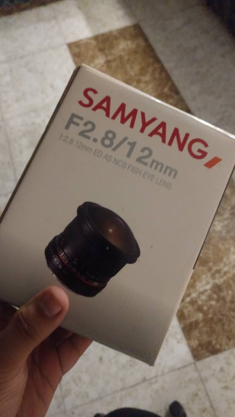 Samyang 12mm fish eye for canon 0