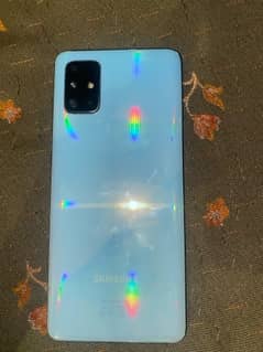 samsung a71 good condition with box