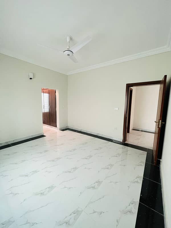 Brand New SDH 350 Sq. Yards House Available For Rent 23