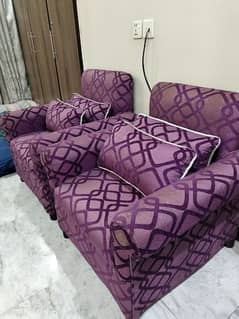 7 seater sofa set with centre table, cushions and rug