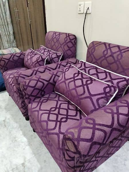 7 seater sofa set with centre table, cushions and rug 1