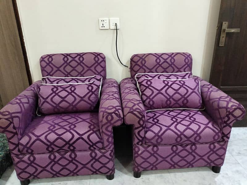 7 seater sofa set with centre table, cushions and rug 2