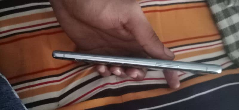 OnePlus 9r for sale 3