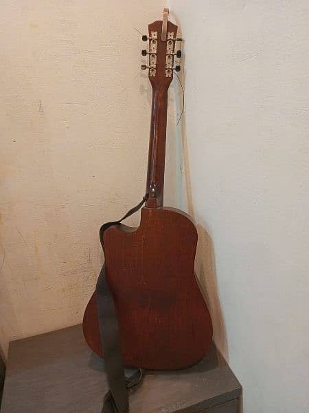olive tree guitar 7