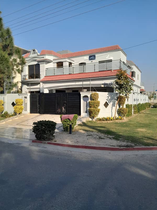 Owner Build Corner House Available For Sale 0