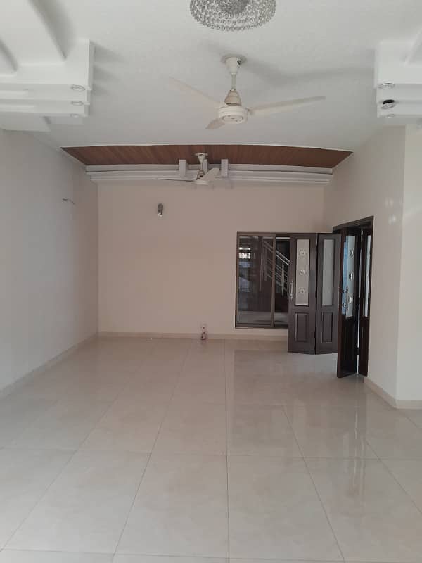 Owner Build Corner House Available For Sale 27