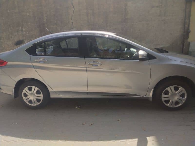 Honda city IVTEC 1.2 ctv model: 2022-2023 4