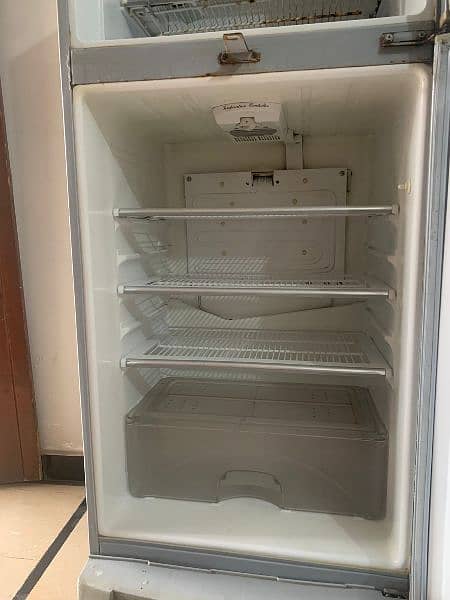 Dawlance refrigerator working condition 100% ok 3