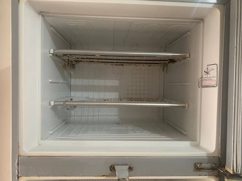 Dawlance refrigerator working condition 100% ok 6