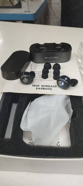 enacfire earbuds E18 2