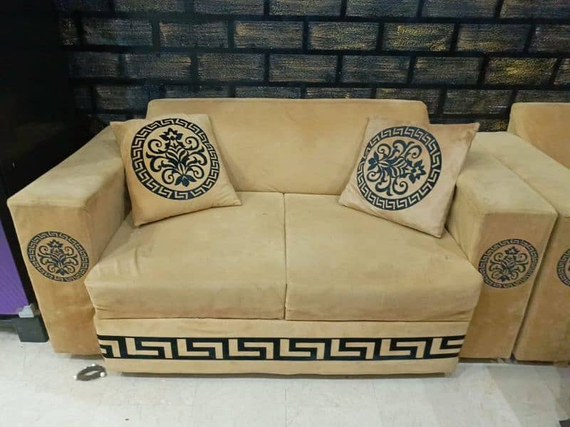 3+2+1 seater sofas for sale 0