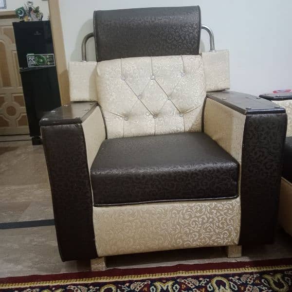1 and 3 Seater Sofa for Sale 3